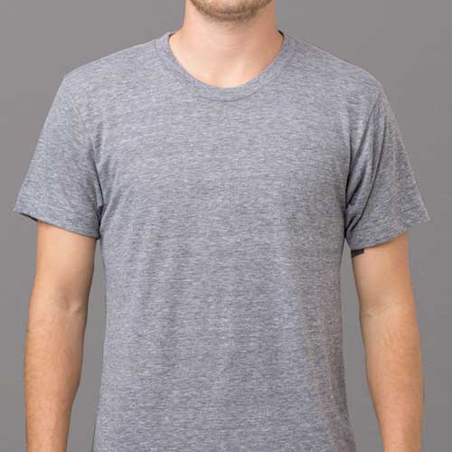 man wearing grey tricks-blend t-shirt